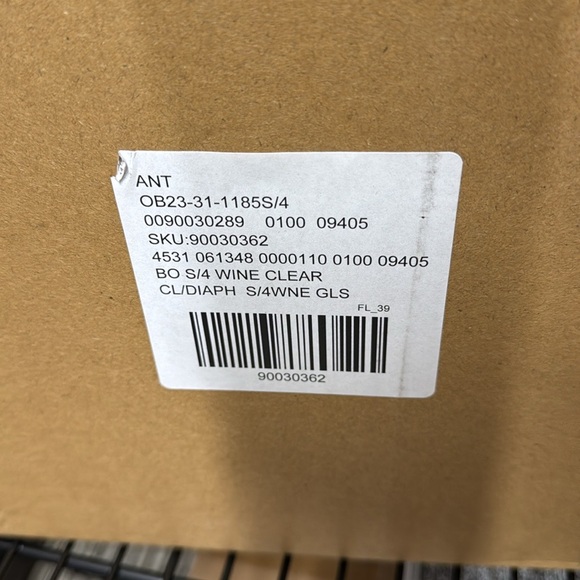 SPECIAL PRICING🔥Silver Bo Wine Glasses set of 4 - Picture 8 of 9